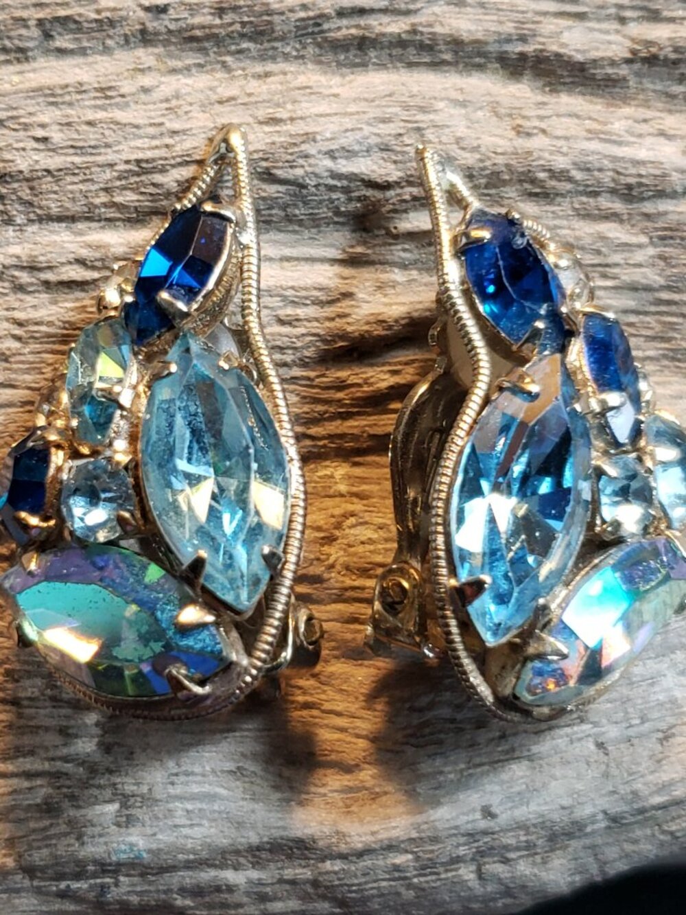 Vintage La Roca Blue Rhinestone Clip Earrings Silver Toned Setting